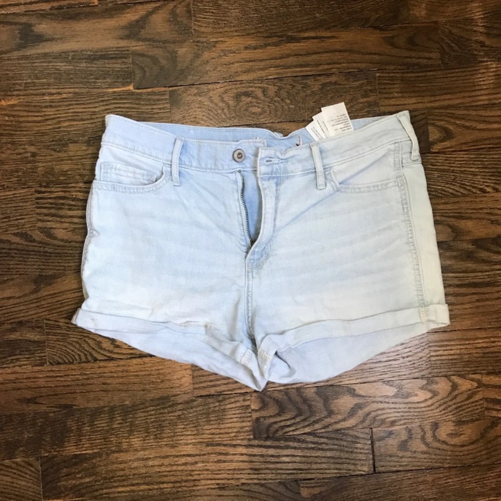 Hollister High-waisted Shorts